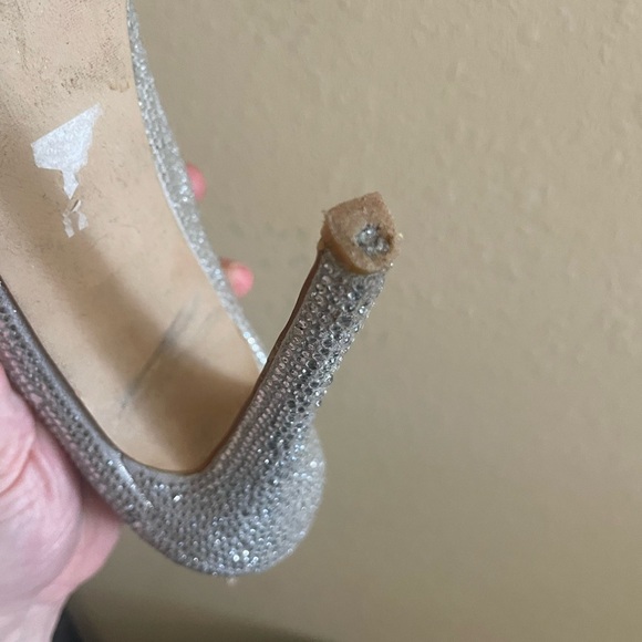 Steve Madden Rhinestone Silver Bootie Heels Sparkle Glam Fashion Size 9.5 - Picture 15 of 15
